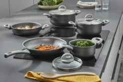 KHG Topfset 5-teilig SANDRA 25 KHG Topfset 5-teilig SANDRA -Hoffner 40530309 12 202409172240